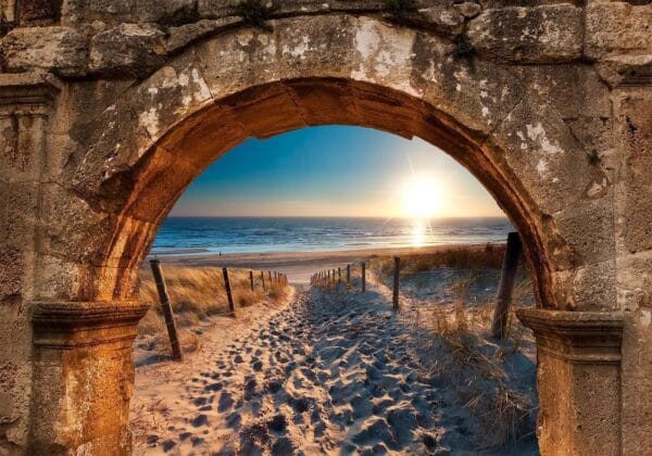 Fotobehang - Arch and Beach