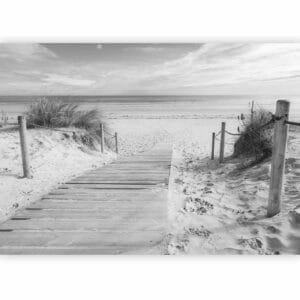 Fotobehang - On the beach - black and white