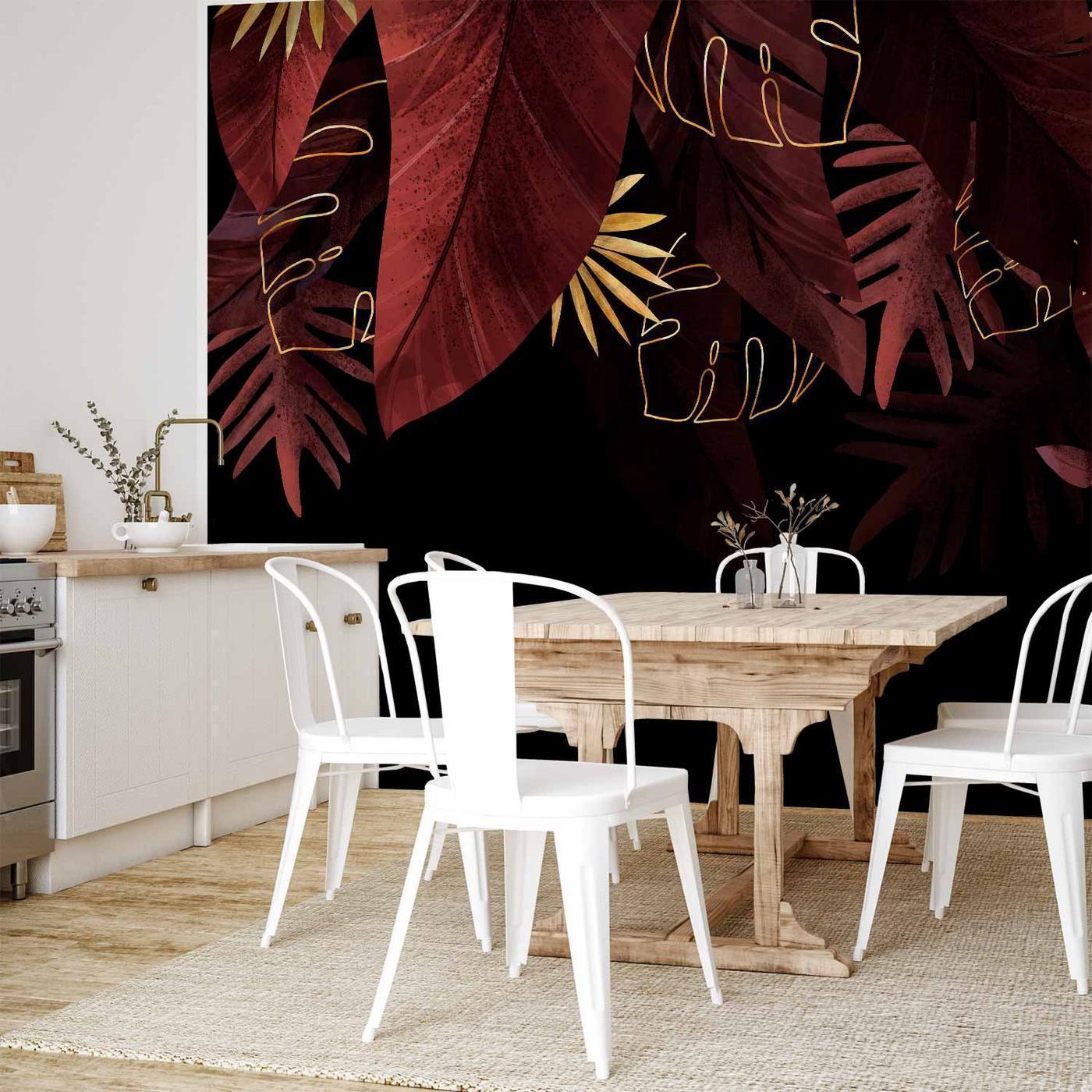 Fotobehang - Jungle and composition - red and gold leaf motif on black background