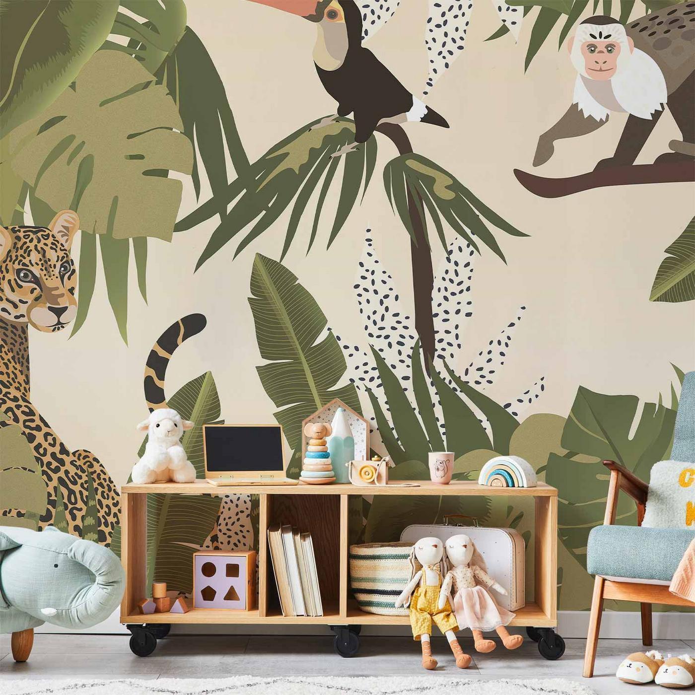 Fotobehang - Leaves and Shapes - Jungle in Faded Colours With Animals