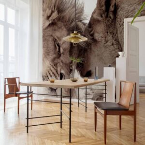 Fotobehang - Lion Tenderness (Sepia)