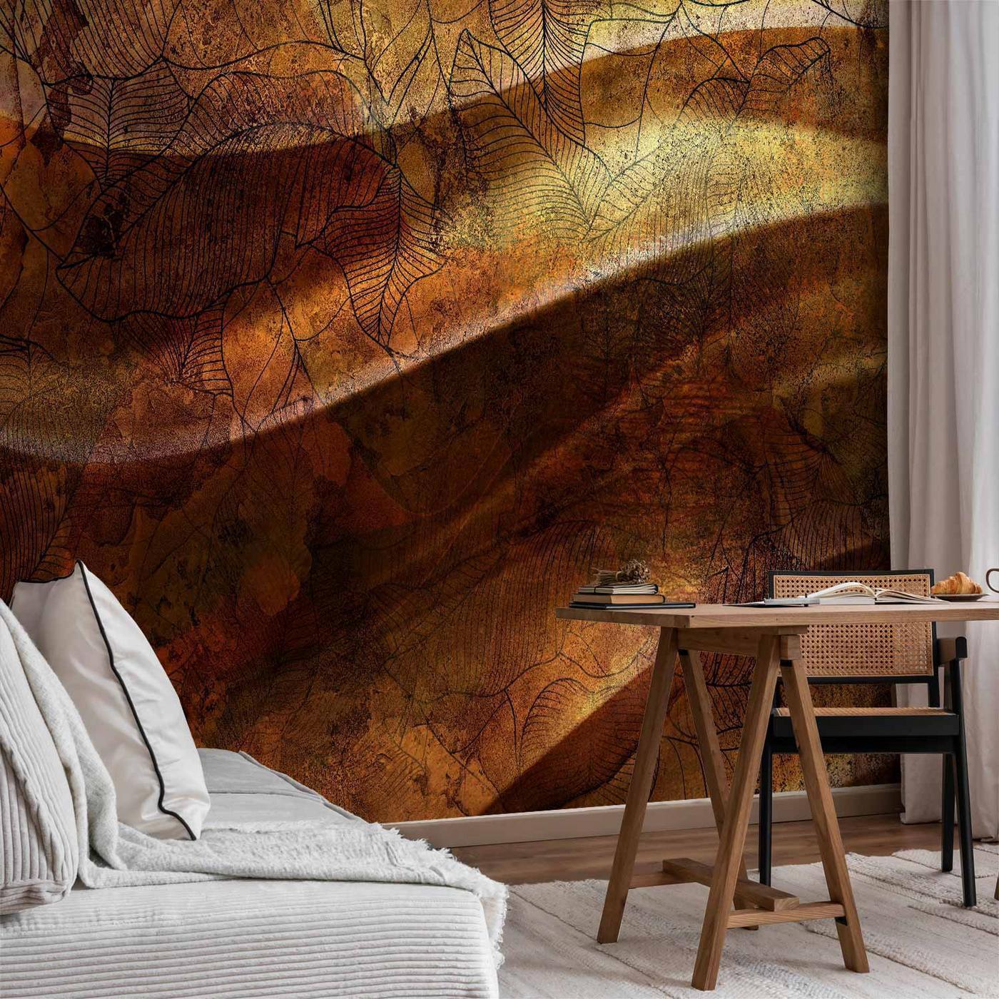 Fotobehang - Liquid gold - abstract wavy composition with leaf patterns